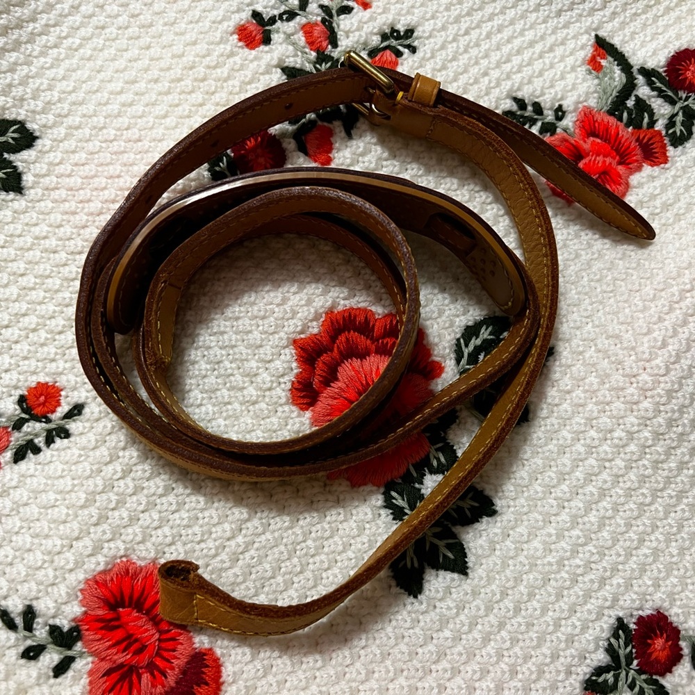 Louis Vuitton vaccheta strap